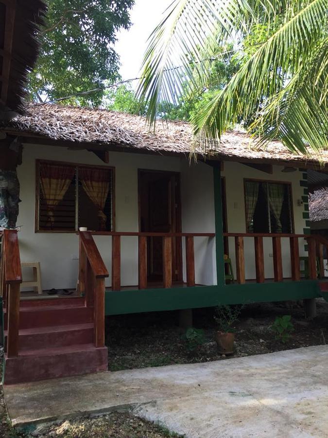 Chelle'S Guesthouse And Backpackers Siquijor Exterior foto