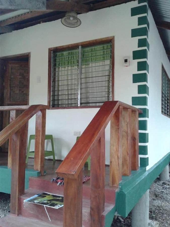 Chelle'S Guesthouse And Backpackers Siquijor Exterior foto